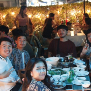 รับจัดโต๊ะจีน